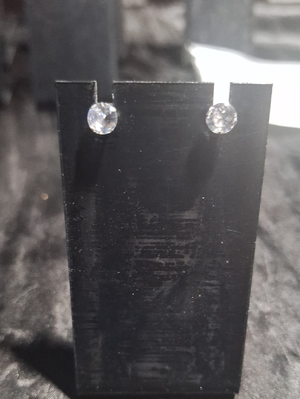 Classic Clear Crystal Stud Earrings - Sparkling White